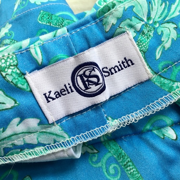 Kaeli Smith Tropical Print Chino Shorts - Picture 4 of 10